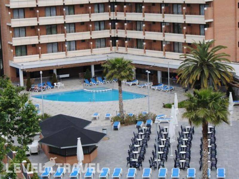 Фотография California Garden Hotel