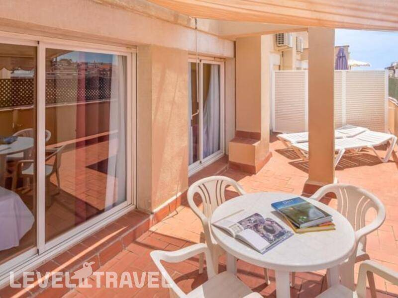 Фотография Aparthotel Bertran