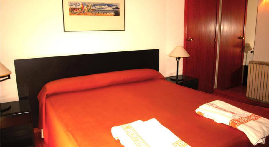 Aparthotel Bertran — фото 11