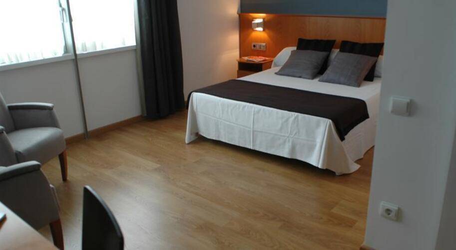 Aparthotel Atenea Valles — фото 26