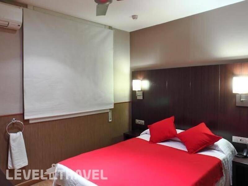 Фотография Bcn Port Hostal