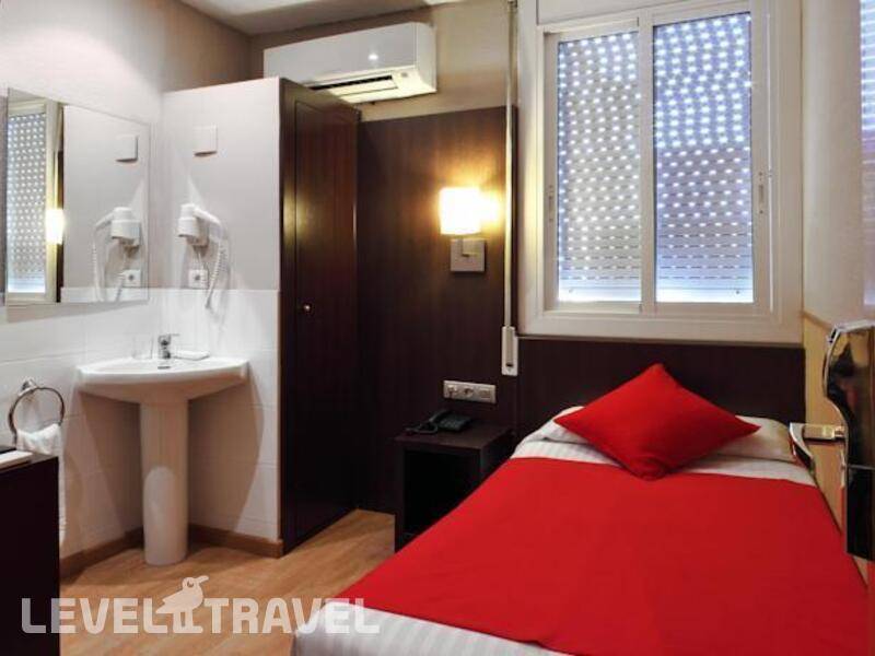 Фотография Bcn Port Hostal