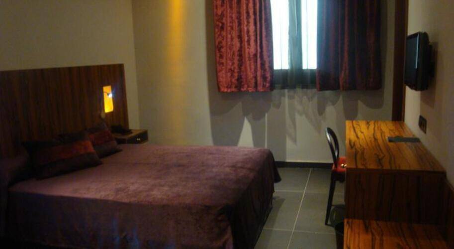 California Hotel — фото 14