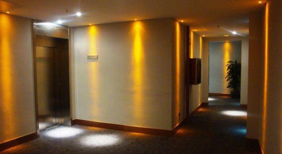 California Hotel — фото 27