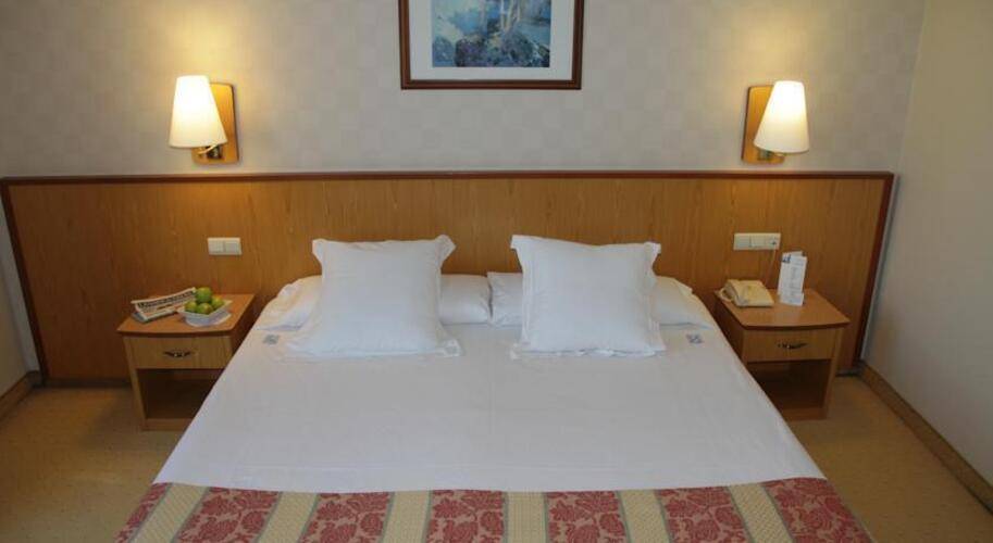 Vincci Mae (Ex. Hcc Covadonga Hotel) — фото 6