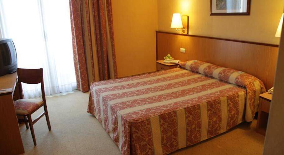 Vincci Mae (Ex. Hcc Covadonga Hotel) — фото 2