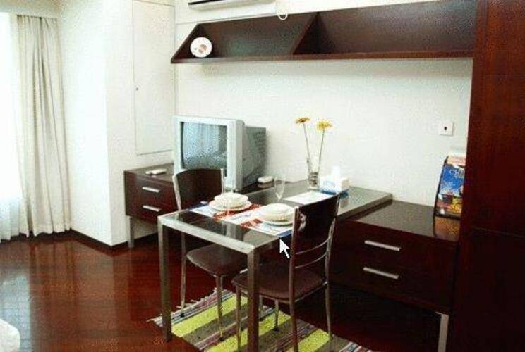 World Union Service Apartment