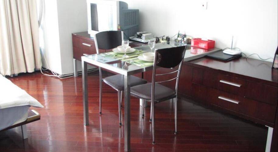 World Union Service Apartment