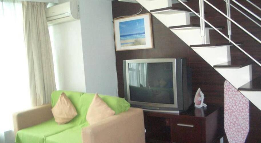 World Union Service Apartment