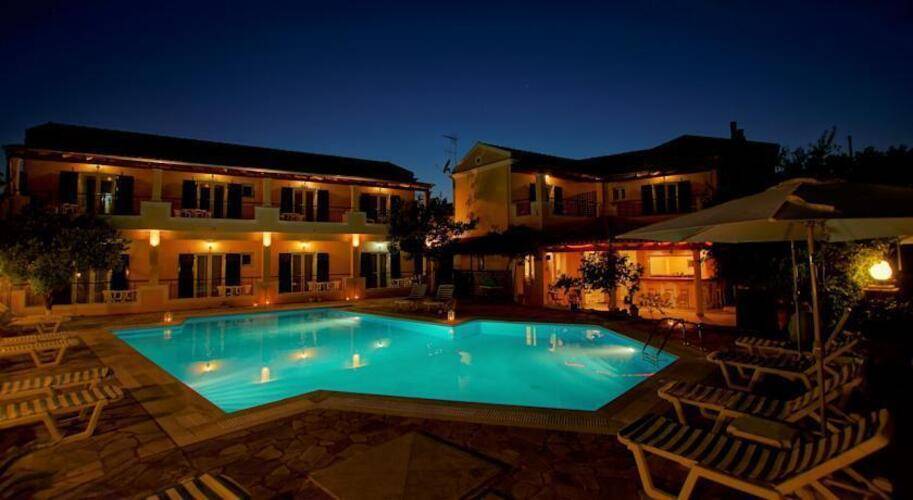 Tonis Guesthouse