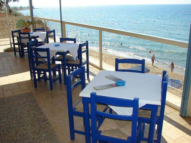 Thalassi Hotel