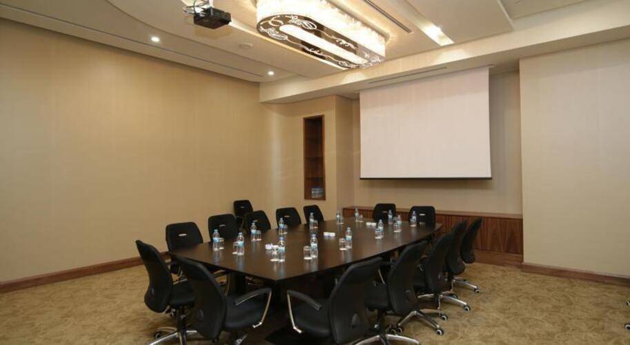Silence Istanbul Hotel & Convention Center