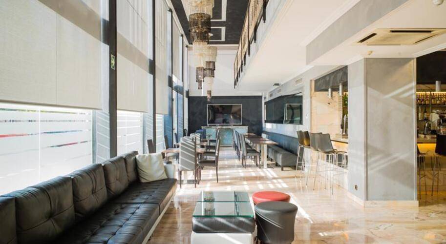 Salles Hotel Ciutat Del Prat — фото 14