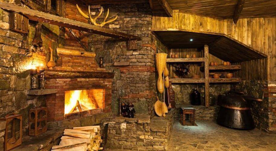 Gudauri Hut Hotel