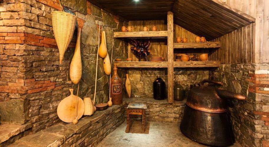 Gudauri Hut Hotel