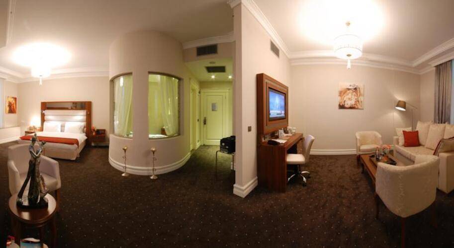 World Palace Hotel
