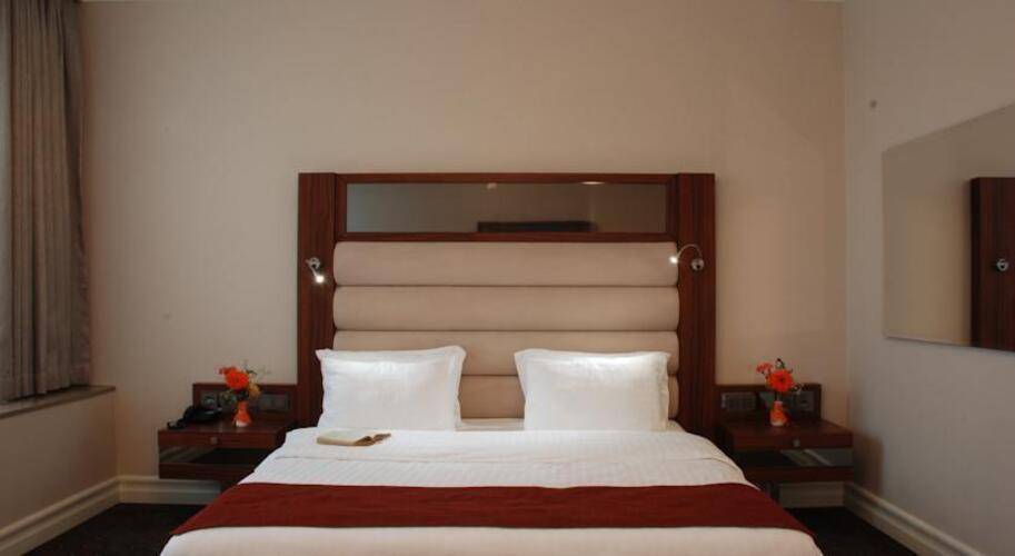 World Palace Hotel