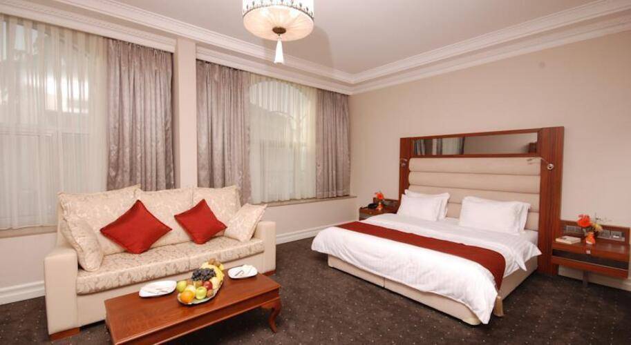 World Palace Hotel
