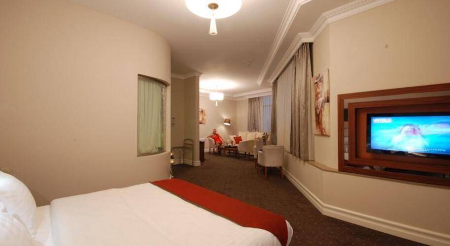 World Palace Hotel