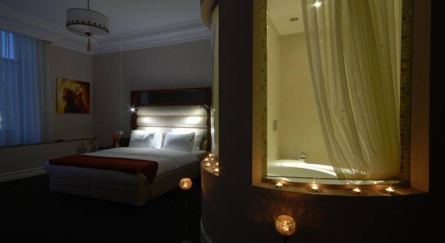 World Palace Hotel