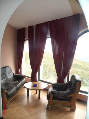 Seven Hotel