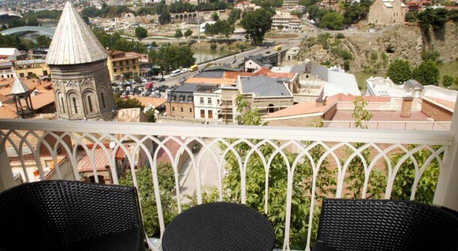 Citadel Narikala Hotel