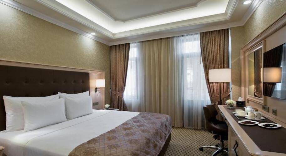 Divan Suites Batumi Hotel