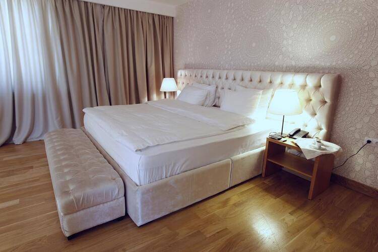 Marco Polo Hotel