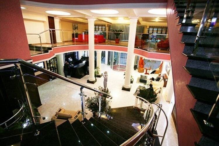 Era Palace Hotel