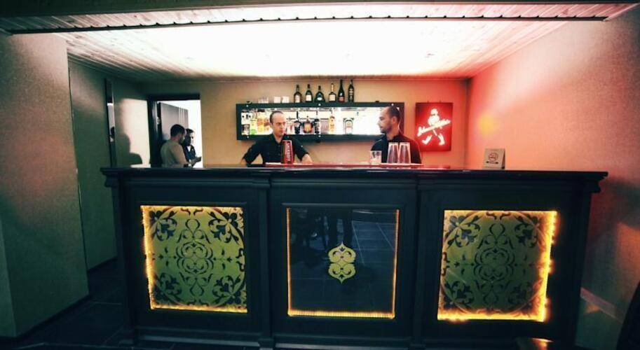Good Aura Hotel