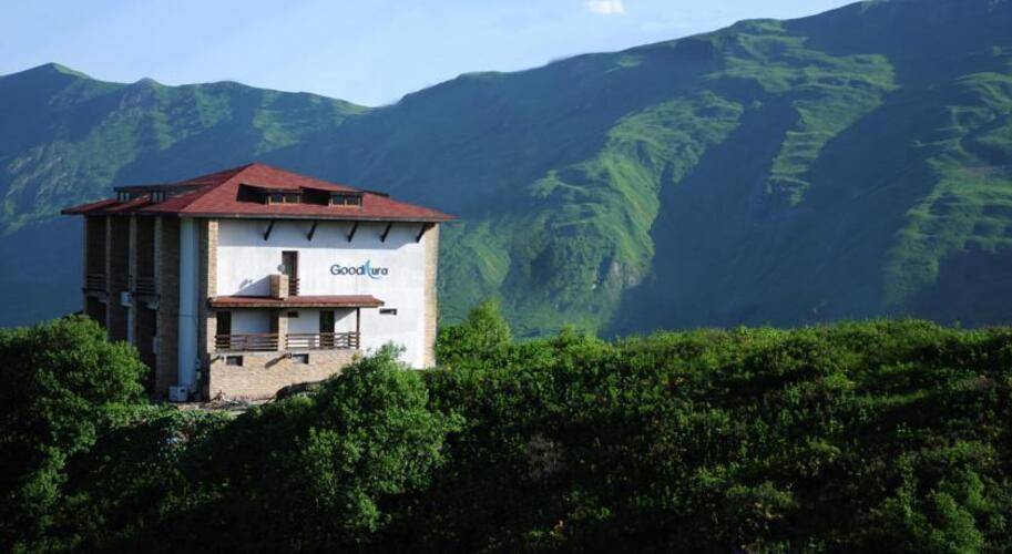 Good Aura Hotel