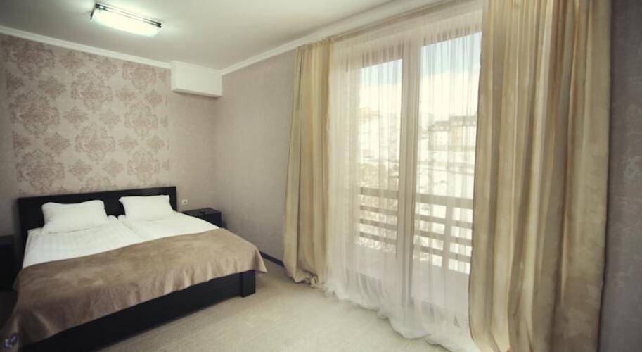Good Aura Hotel