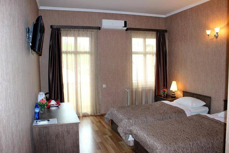 Darchi Palace Hotel