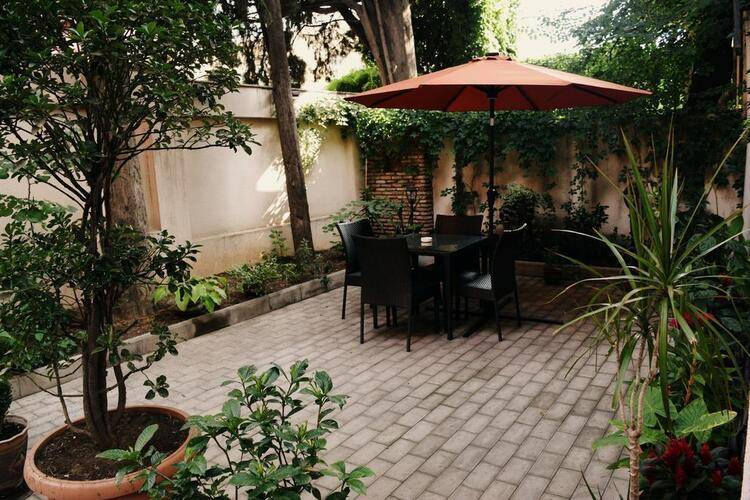 Darchi Palace Hotel