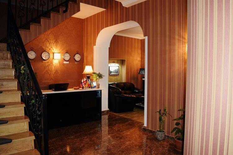 Darchi Palace Hotel