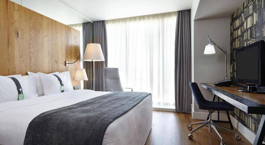 Holiday Inn Tbilisi Hotel