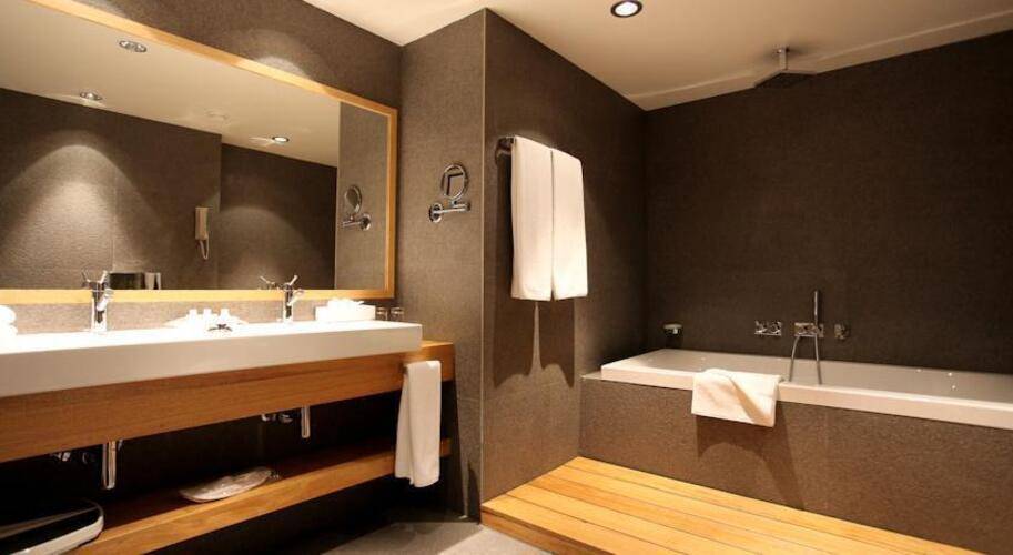 Holiday Inn Tbilisi Hotel