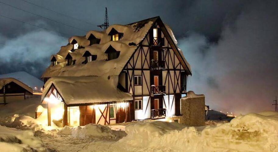 Edelweiss Hotel