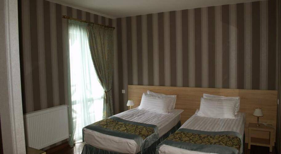 Edelweiss Hotel