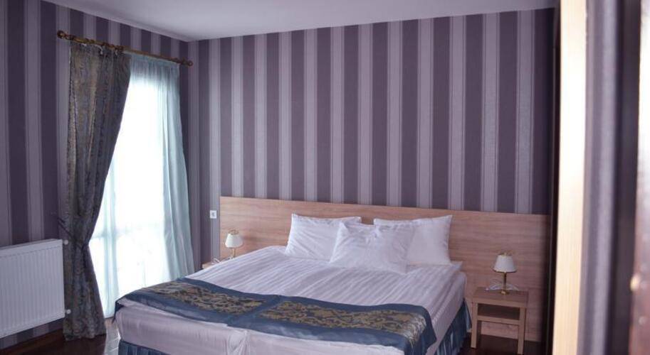 Edelweiss Hotel