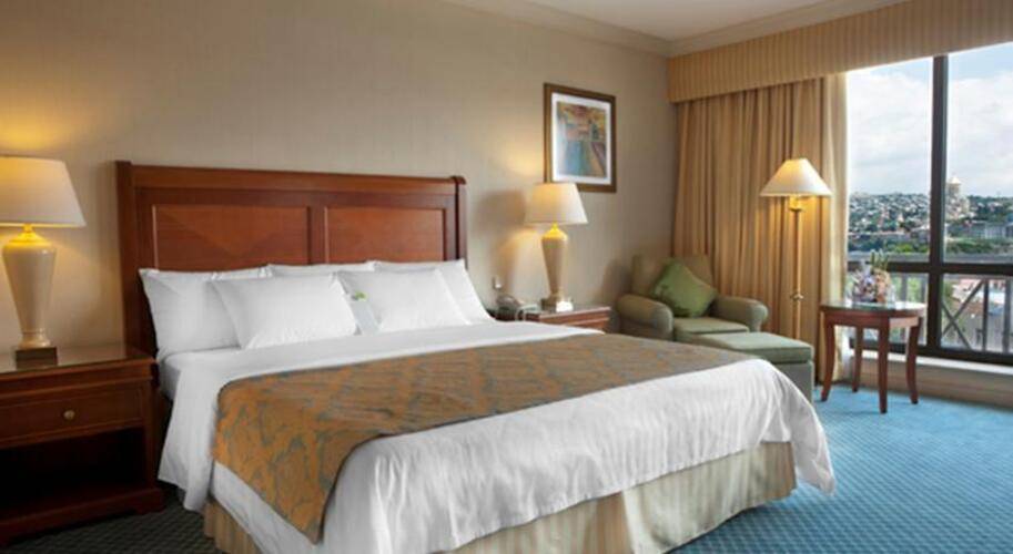 Courtyard By Marriott Hotel