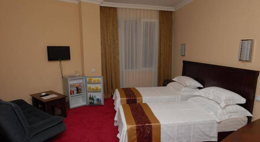 Aisi Hotel