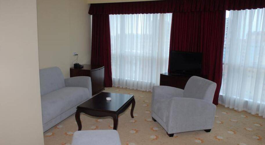 Aisi Hotel