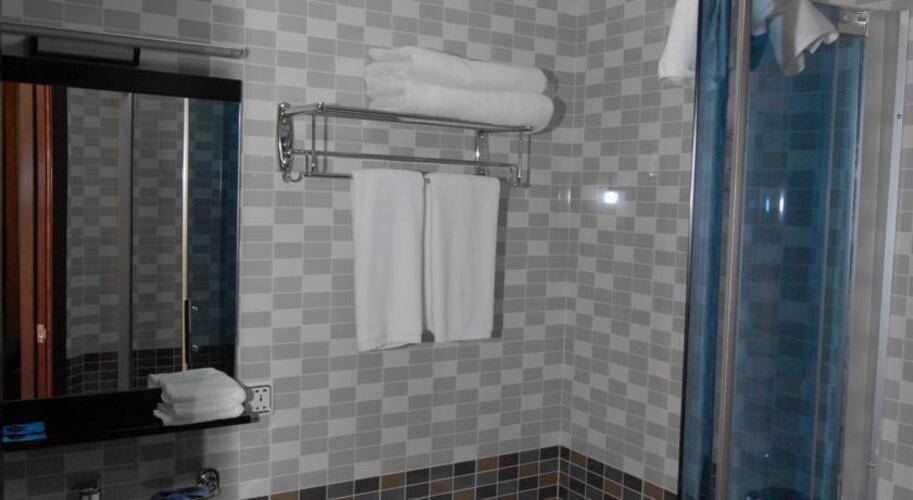 Aisi Hotel