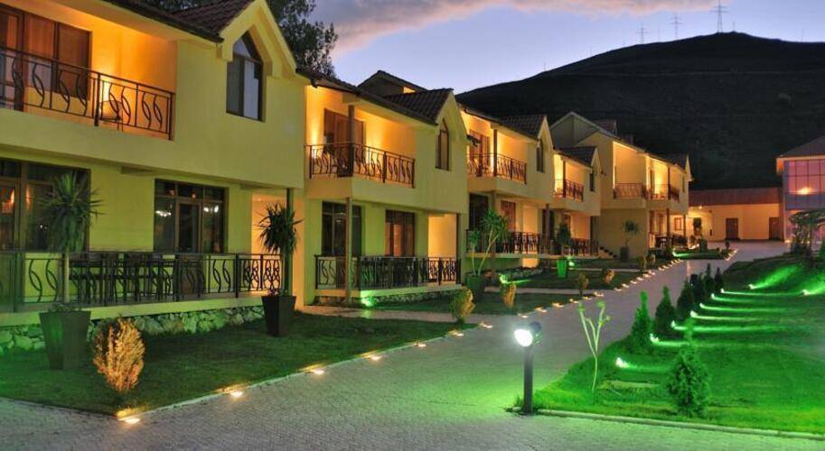 Best Western Bohemian Resort