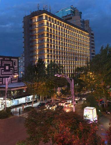 Ani Plaza (Ани Плаза)