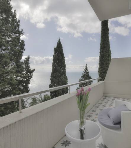 Garden Resort Gagra (Ex.Санаторий Москва)