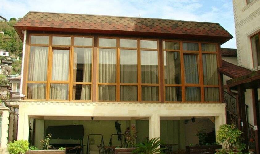 Arstaa Hotel