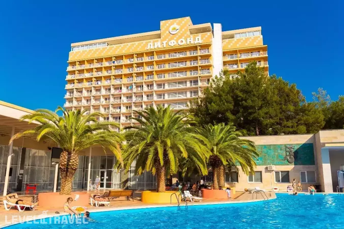 Дом Творчества Им. Д. Гулиа (Литфонд)