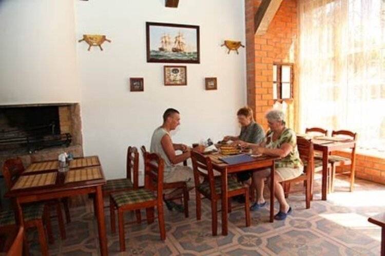 Отель Ливадия
